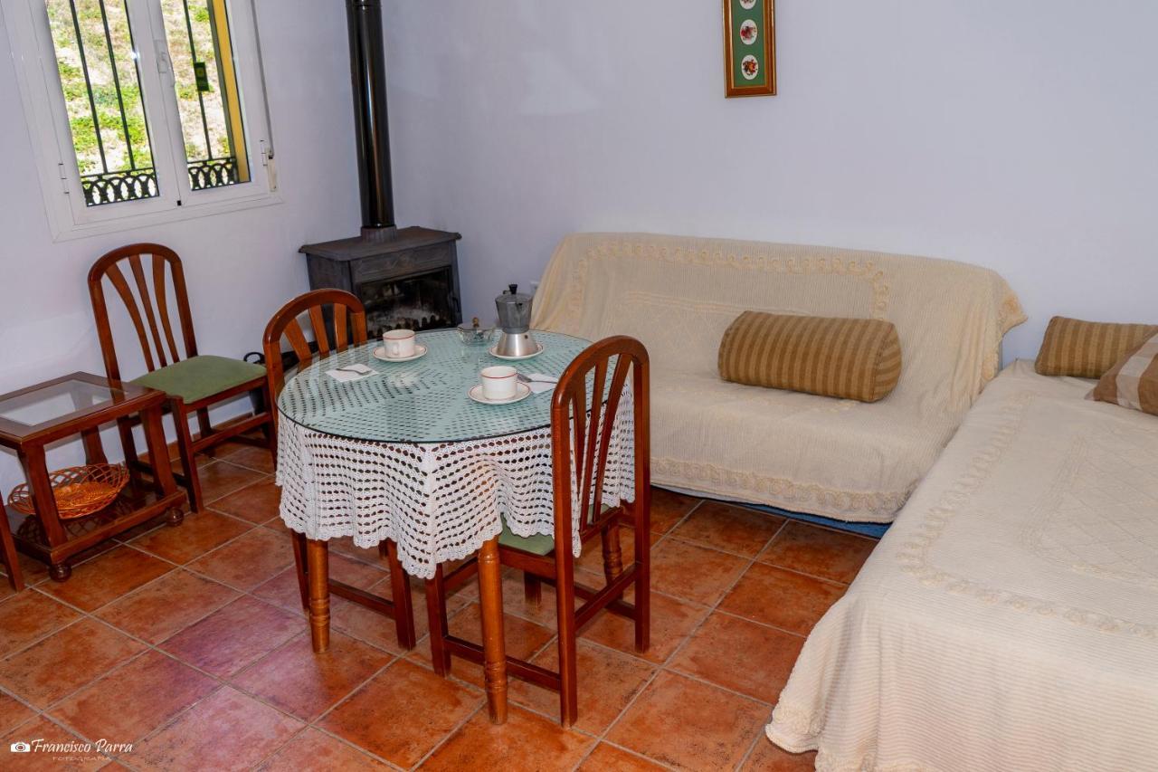 Apartamento El Serrano Benaojan Luaran gambar